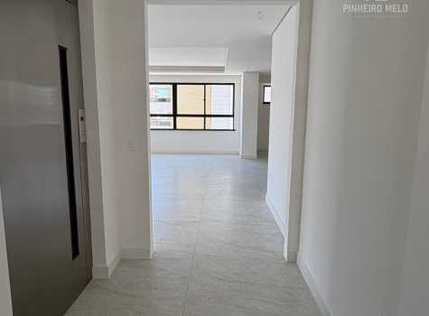 Post para Intsgram Apartamento Alto Padrão Marrom e Branco Moderno (1)